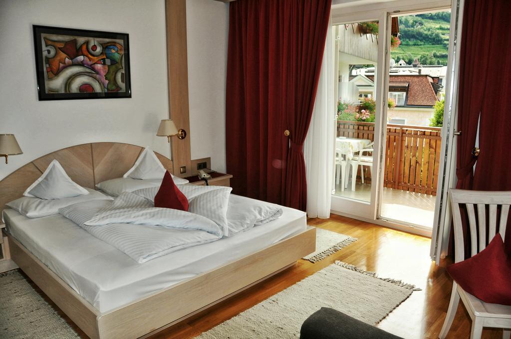 Brunner Hotel 3*