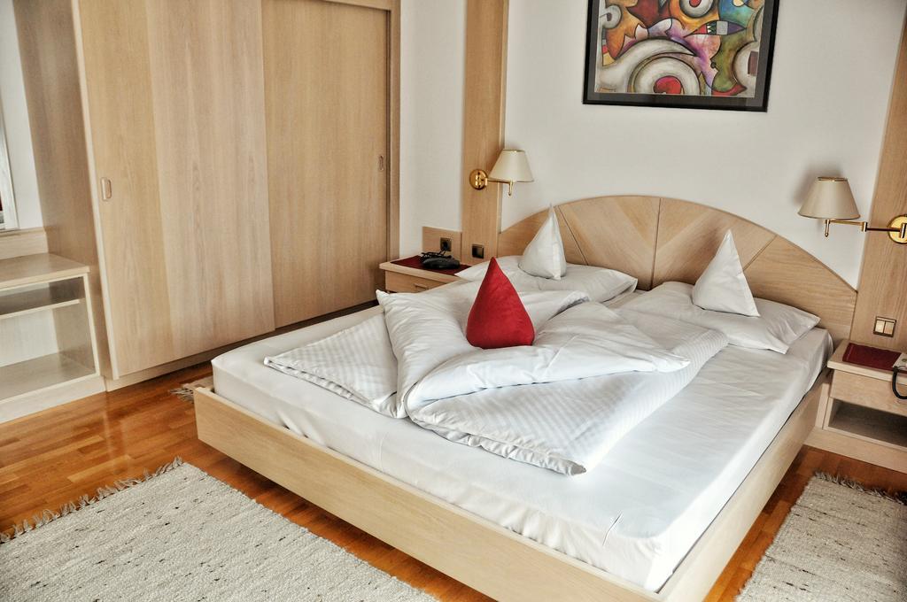 Brunner Hotel 3*